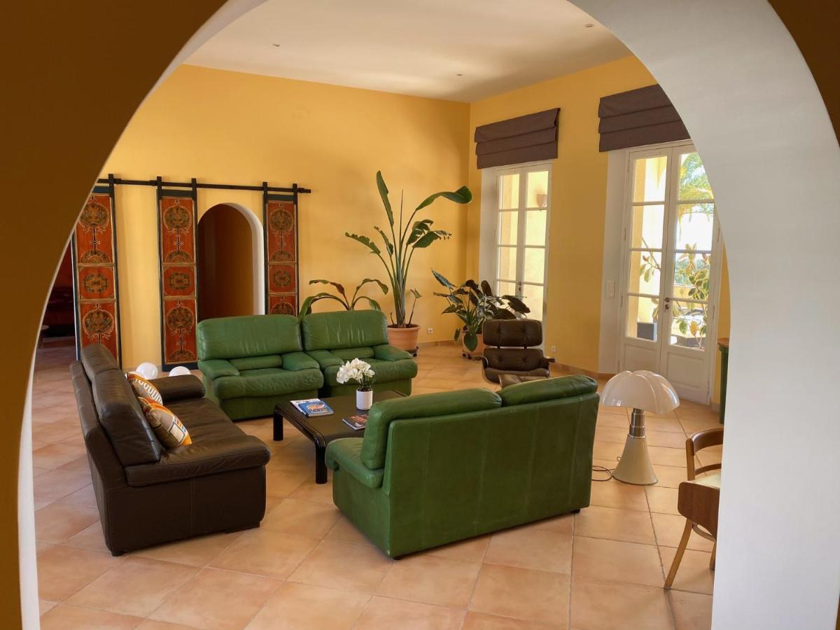 Bed and Breakfast La Mauresque Гримо Экстерьер фото